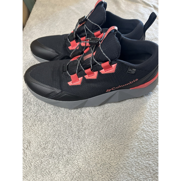 Columbia Women’s Hiking Shoes Size 10.5 US / 41.5 EU – BL0132 Waterproof Trail - Picture 1 of 6